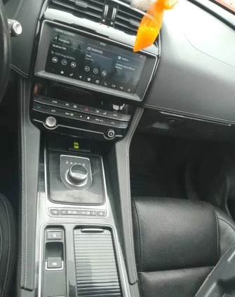 Nissan Qashqai cena 125000 przebieg: 89000, rok produkcji 2018 z Trzebinia małe 16